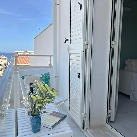 Loft Sicily's Land 50 Meters From The Sandy Apartment